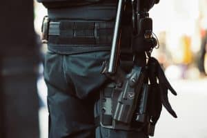 Armed Security, Armed vs. Unarmed Security